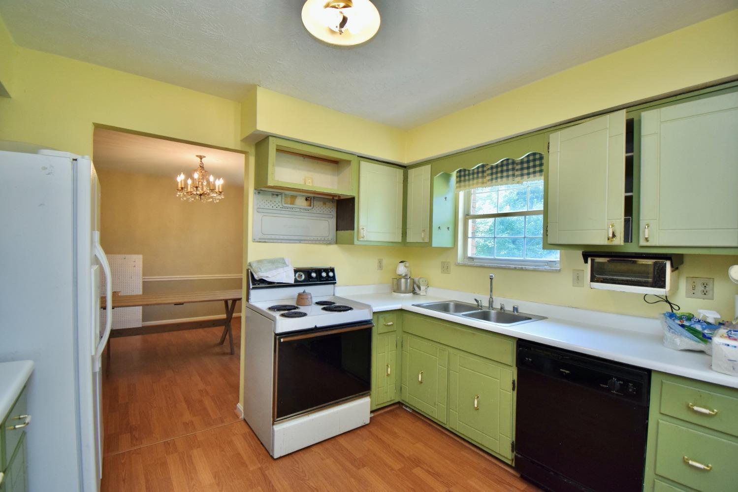 6725 Tylersville Road