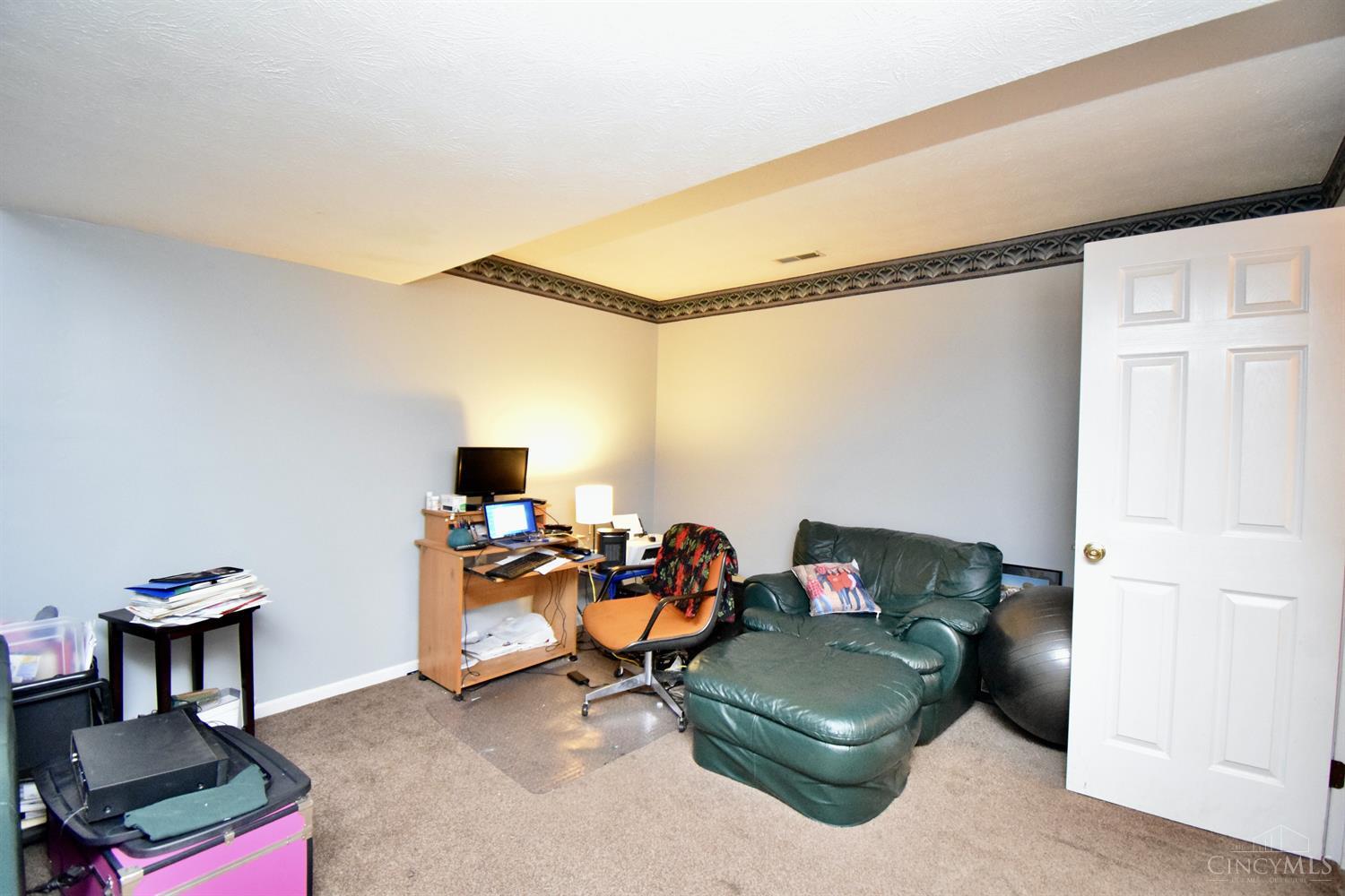 976 Venetian Terrace