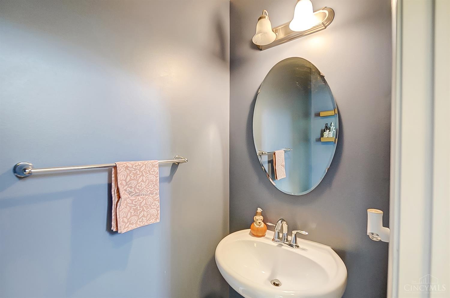 8453 Forest Valley Drive