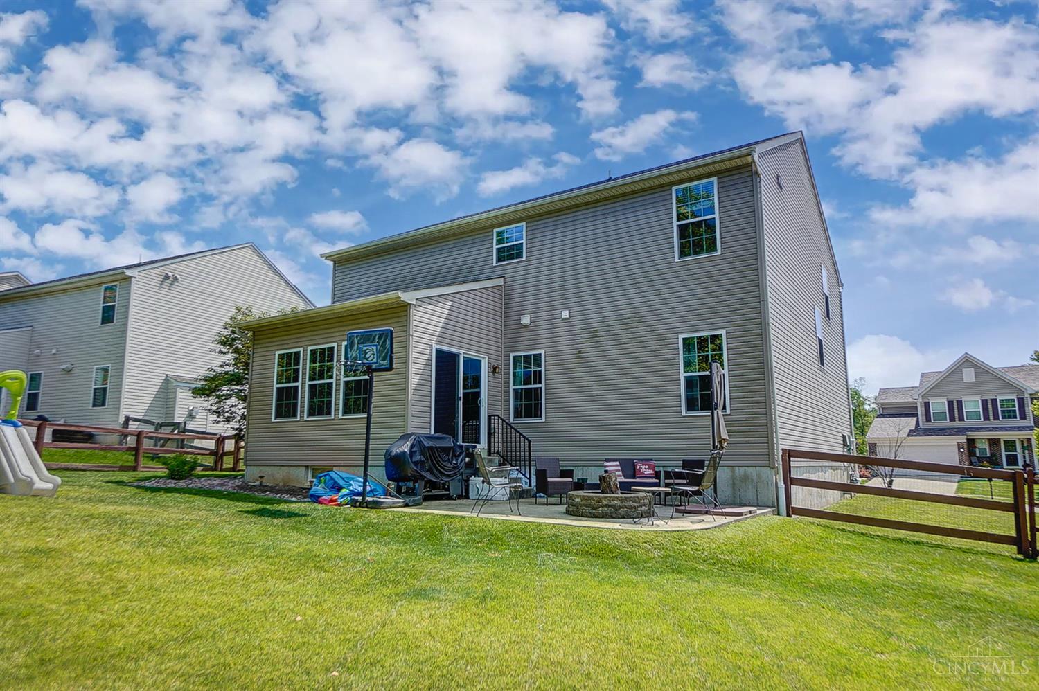 8453 Forest Valley Drive