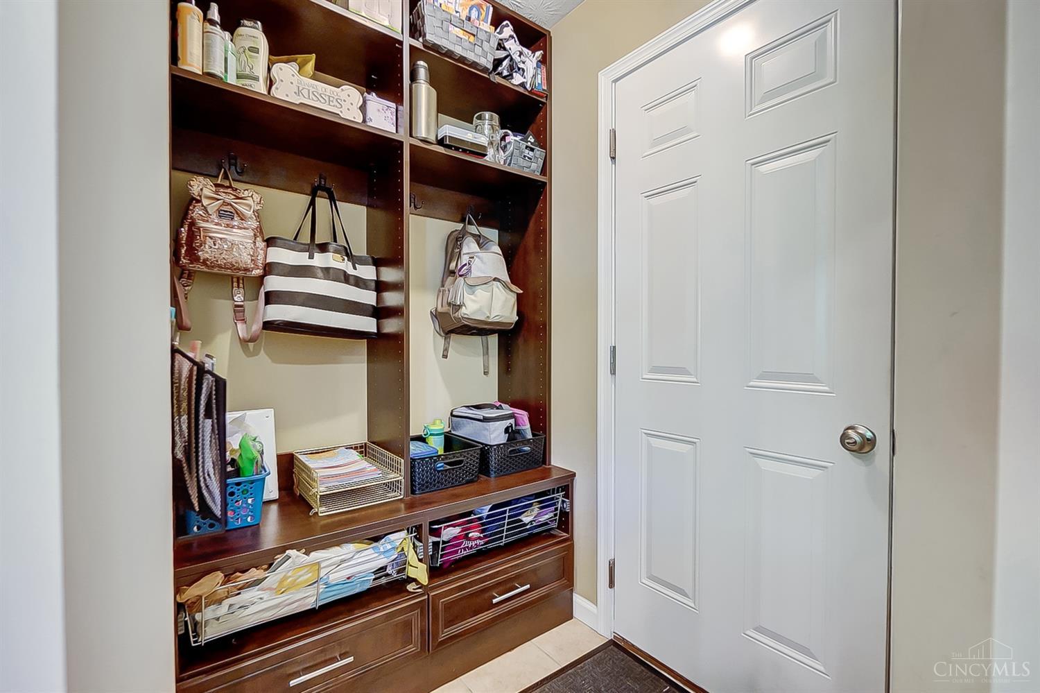 8453 Forest Valley Drive