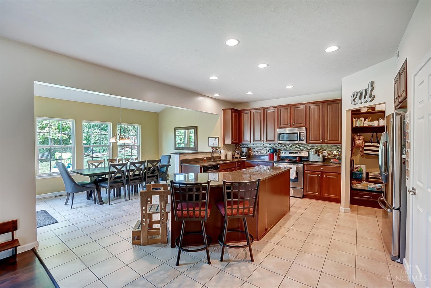 8453 Forest Valley Drive