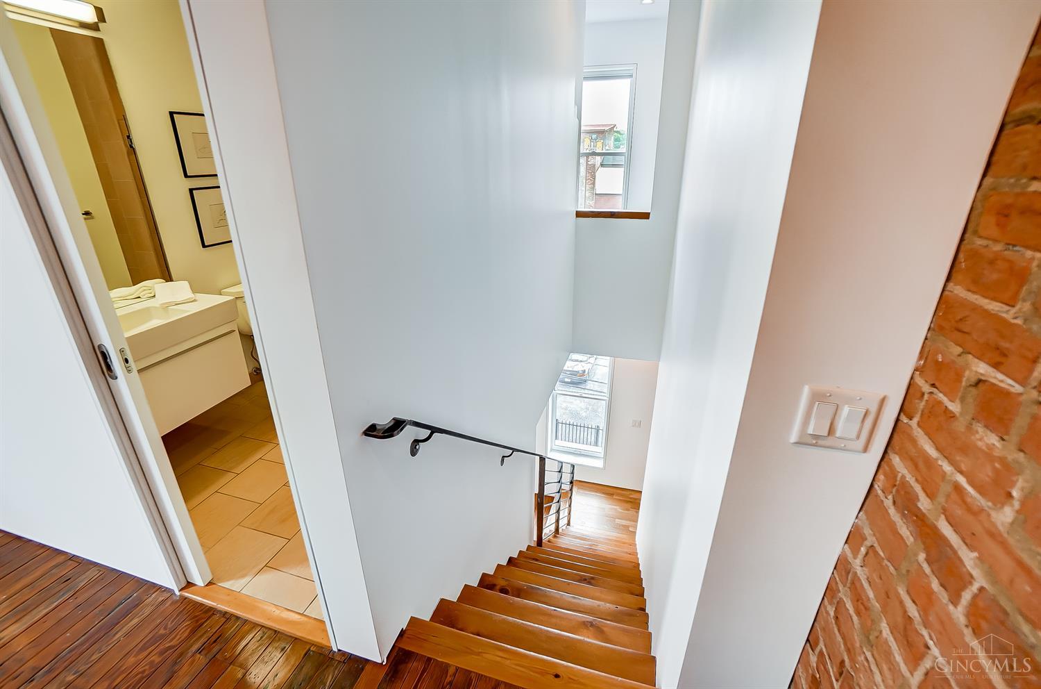 1307 Republic Street 3