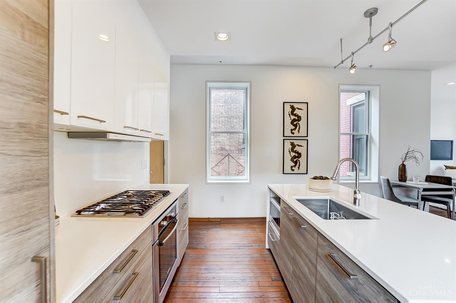 1307 Republic Street 3