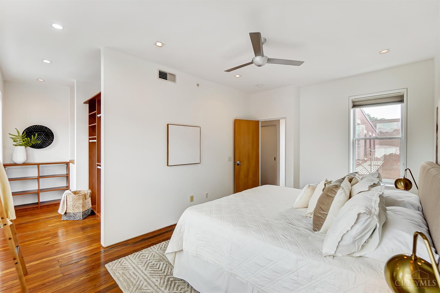 1307 Republic Street 3