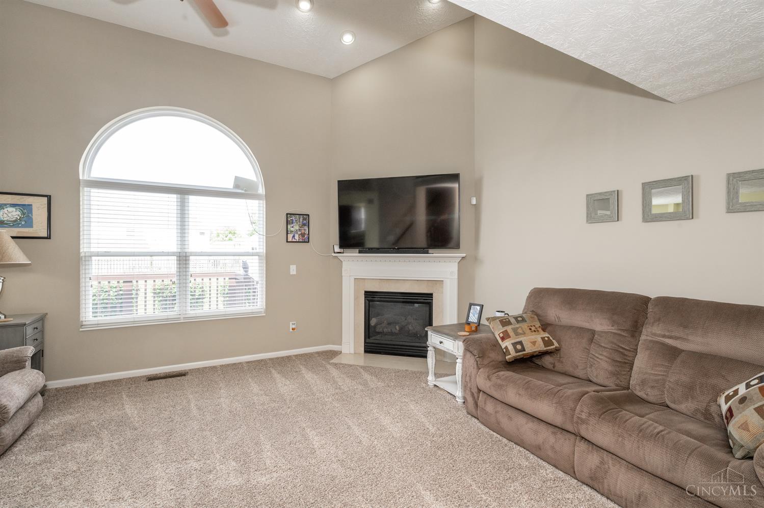 6560 Riverview Avenue