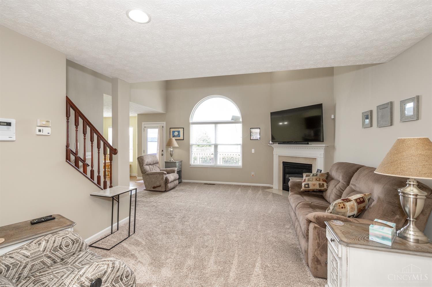 6560 Riverview Avenue