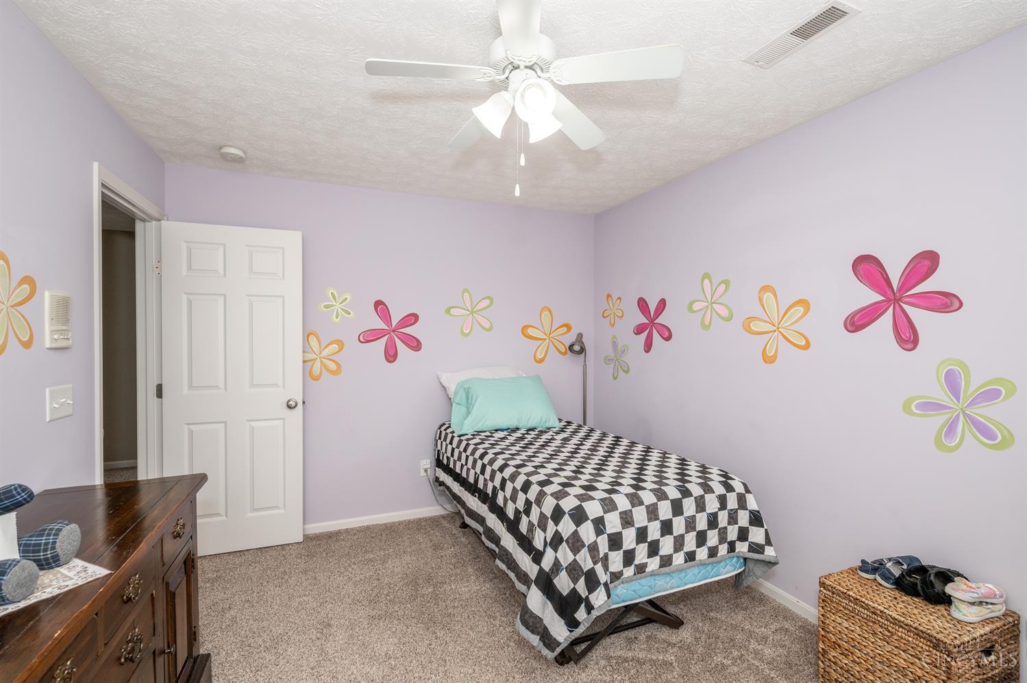 6560 Riverview Avenue