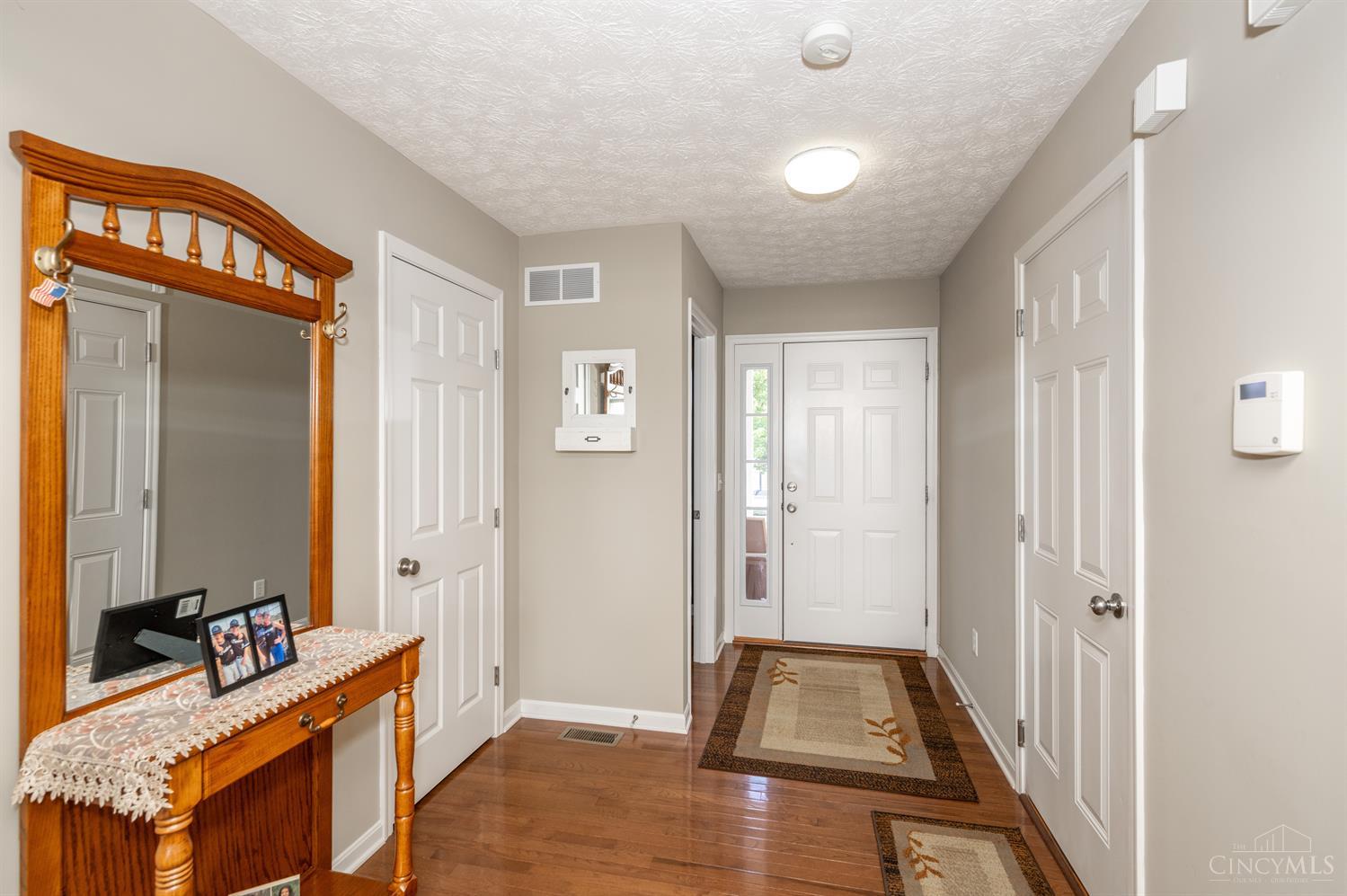 6560 Riverview Avenue