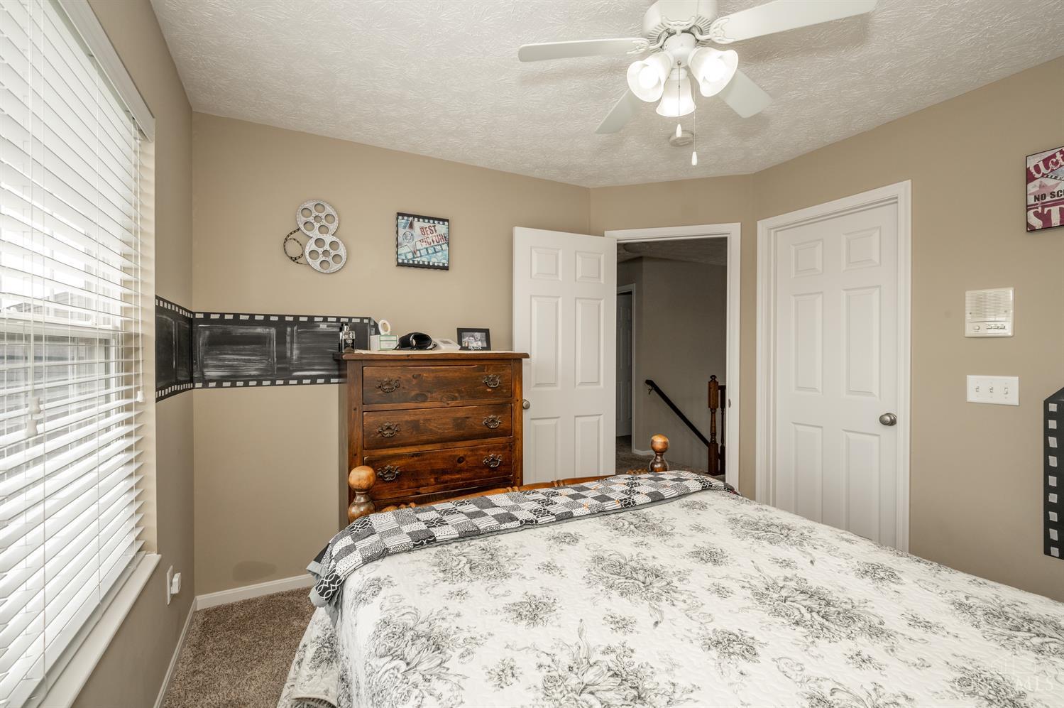 6560 Riverview Avenue