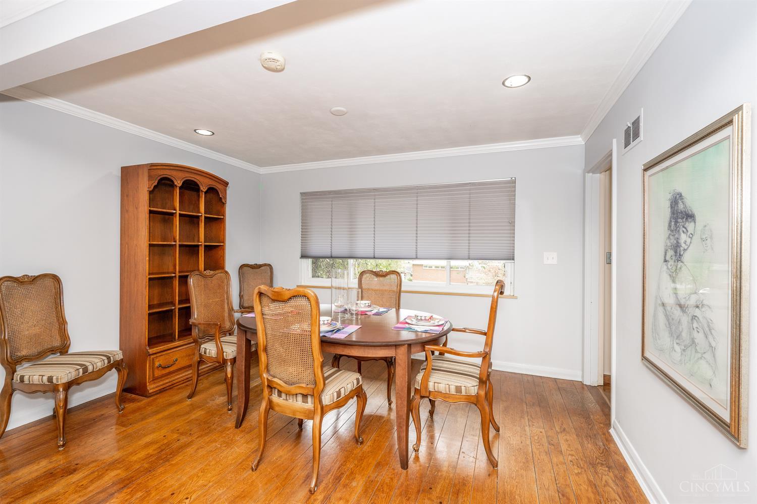 2326 Raeburn Terrace