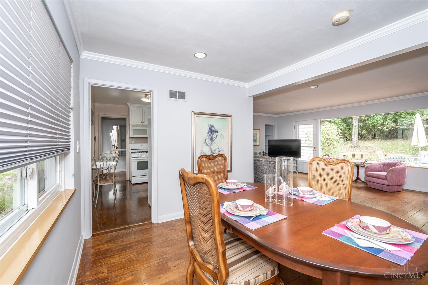 2326 Raeburn Terrace