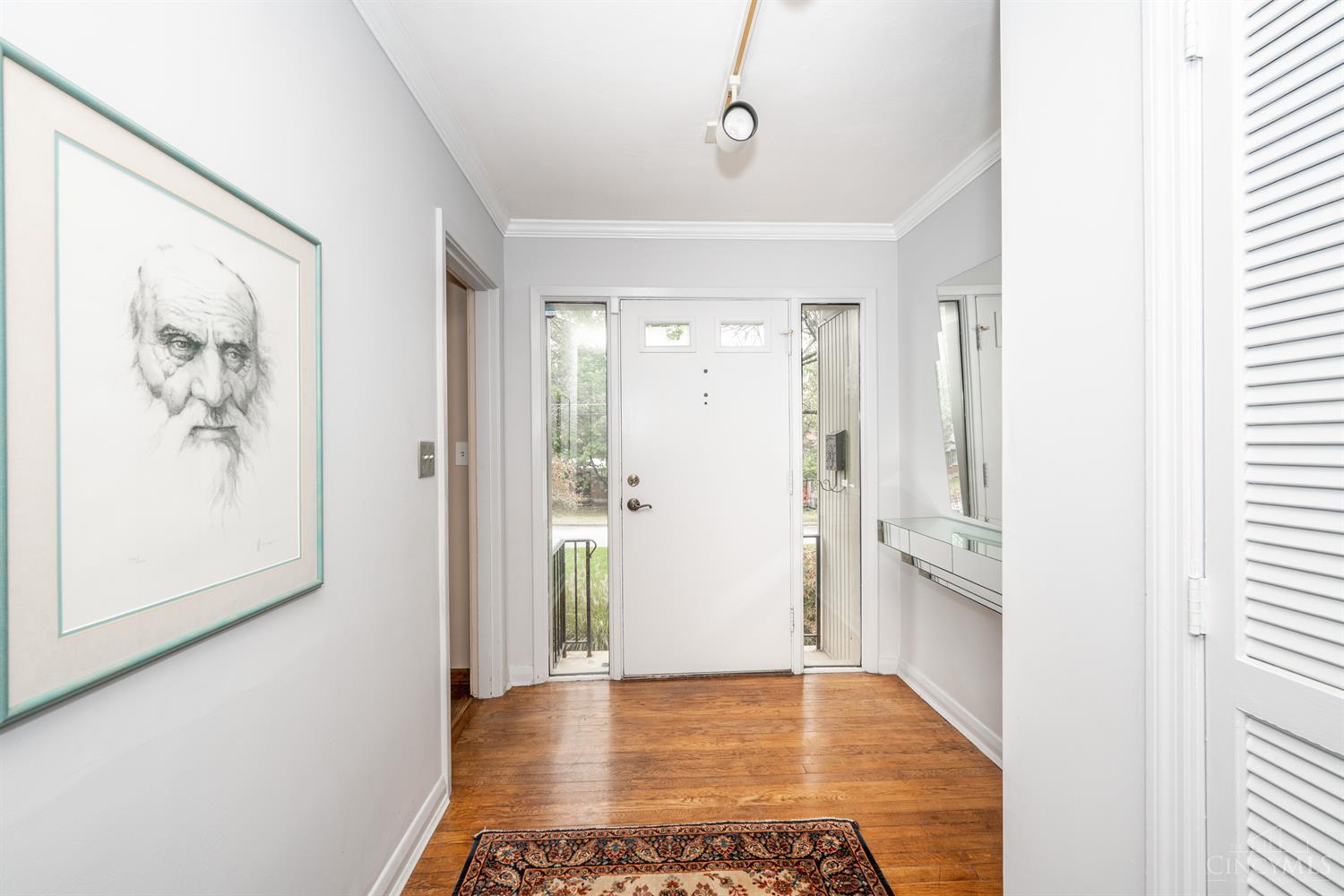 2326 Raeburn Terrace