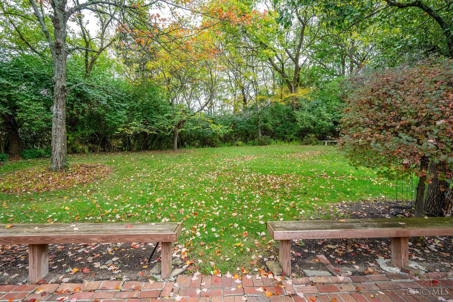 2326 Raeburn Terrace