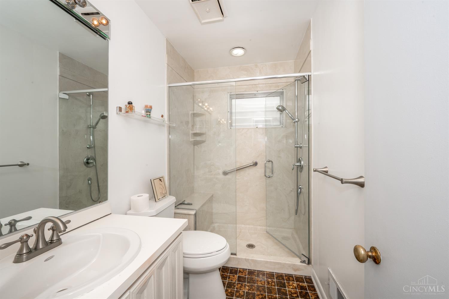 2326 Raeburn Terrace