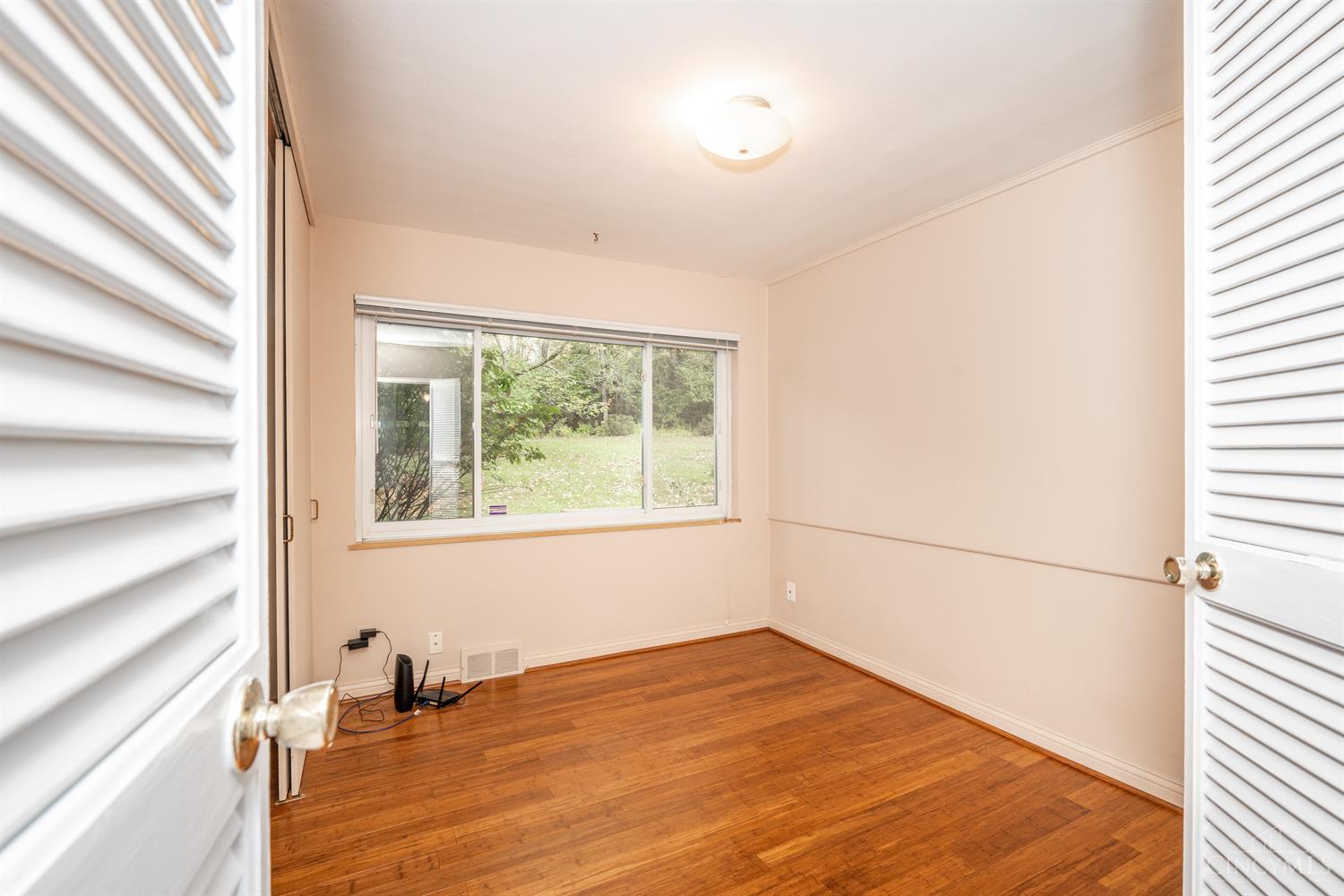 2326 Raeburn Terrace