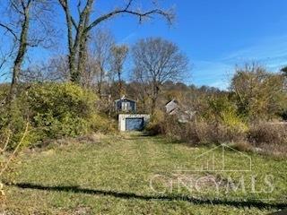 3910 Holbrook Avenue