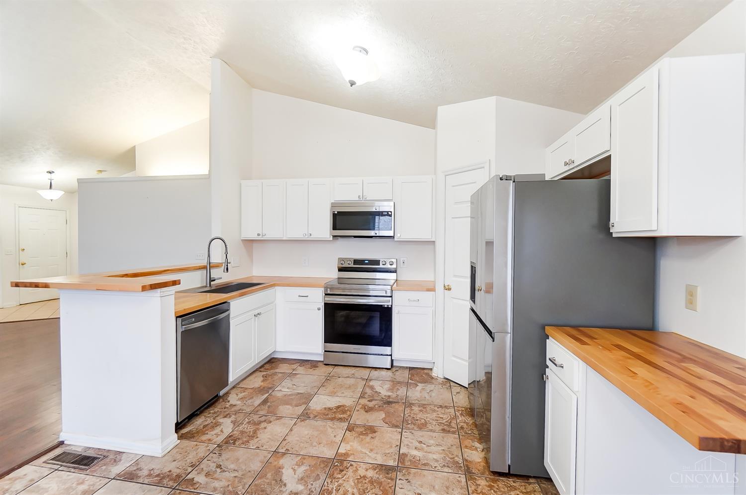 6853 Autumn Mist Court