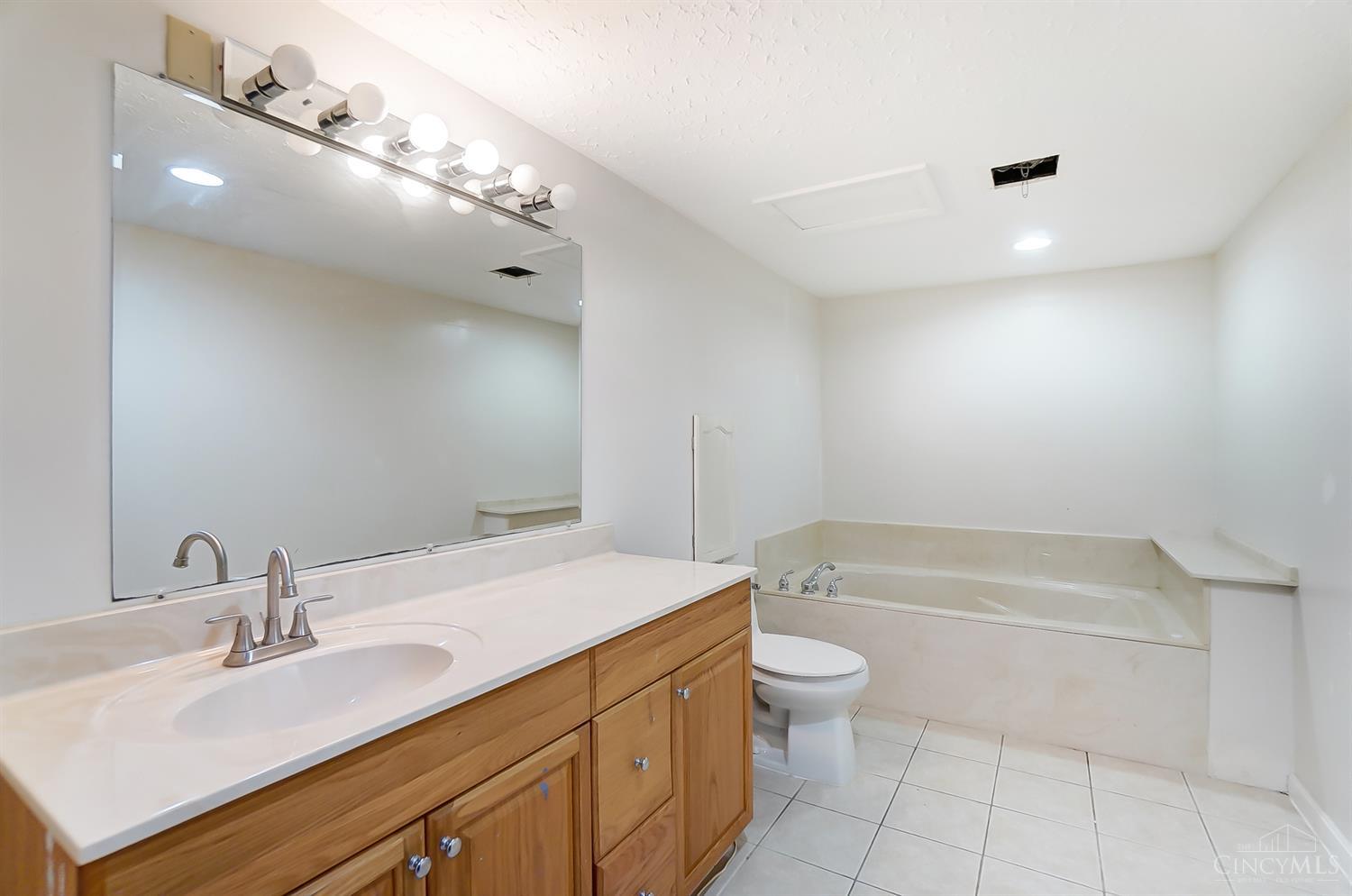 6853 Autumn Mist Court