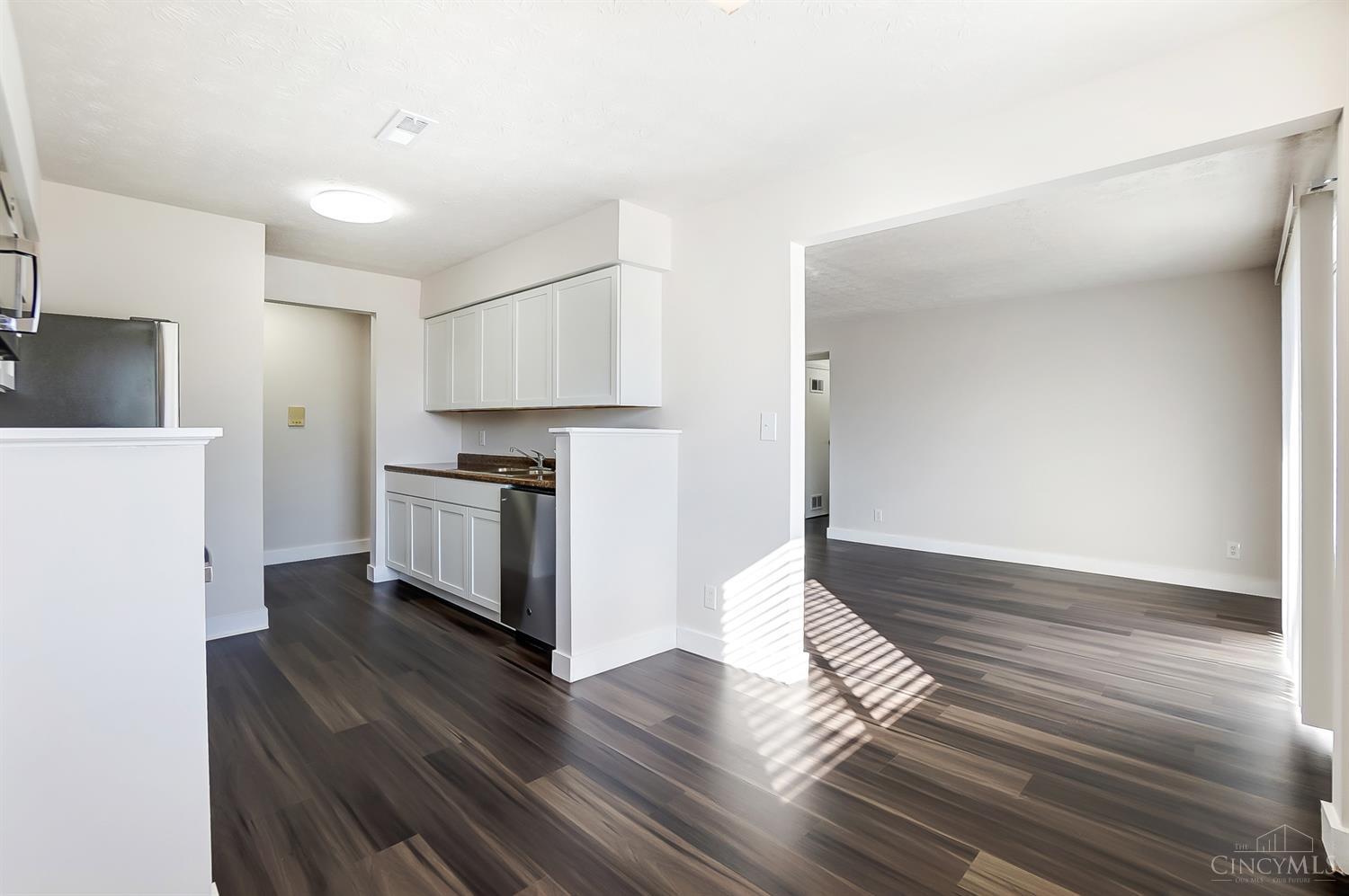 1635 Gelhot Drive 18