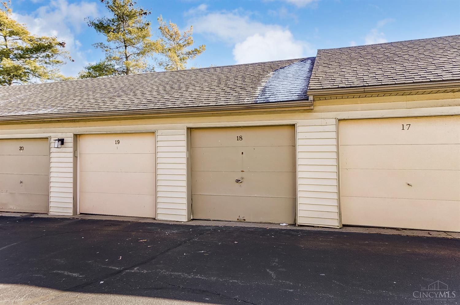 1635 Gelhot Drive 18