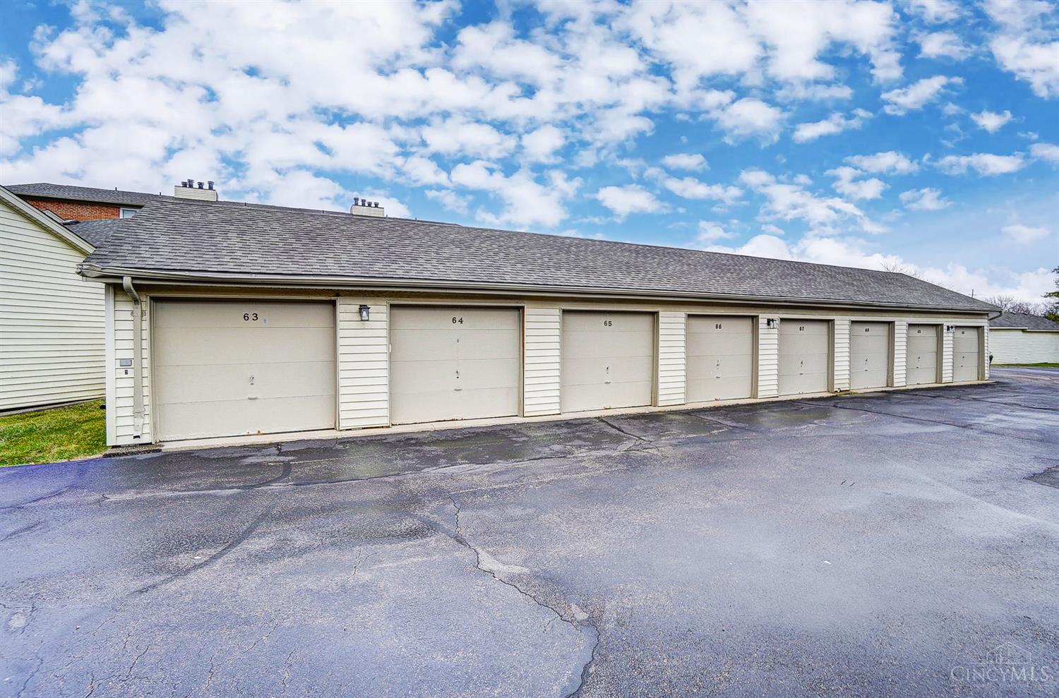 1605 Gelhot Drive 64