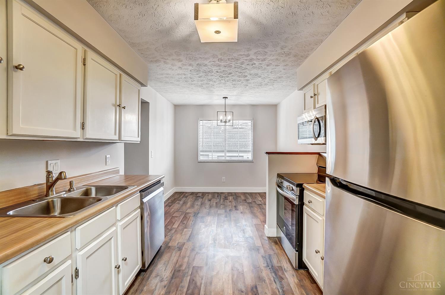 1605 Gelhot Drive 64