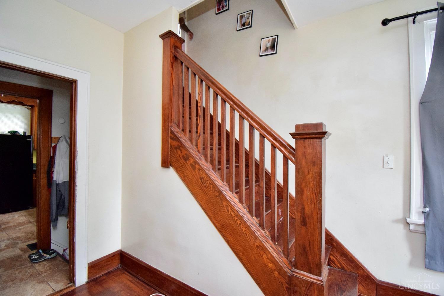 1118 Fairbanks Avenue