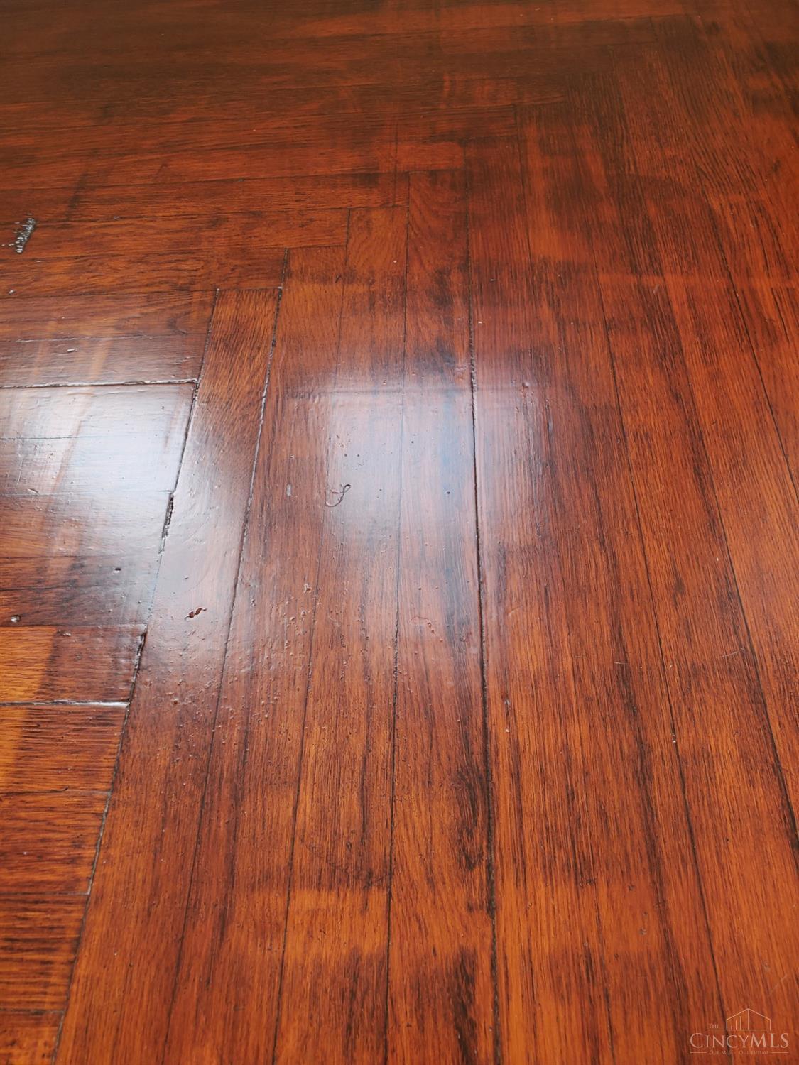 1118 Fairbanks Avenue