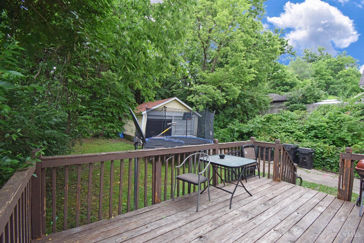 1118 Fairbanks Avenue