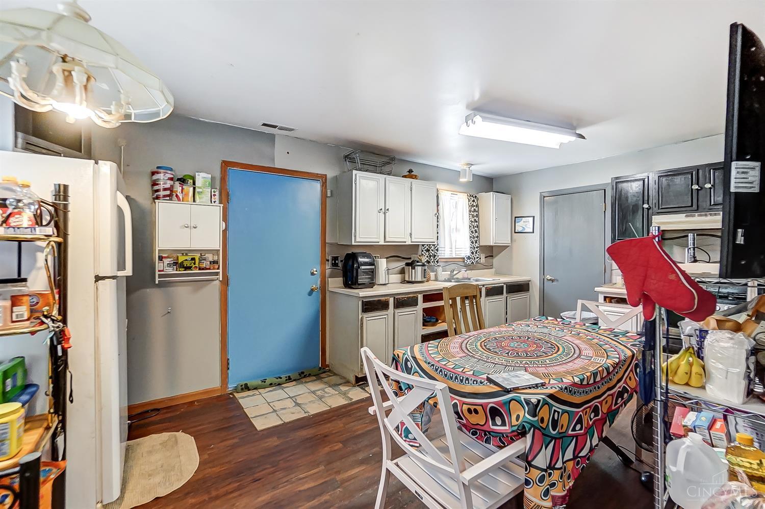 1100 Mcpherson Avenue