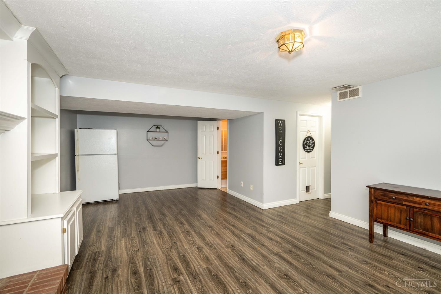 4031 Timber Creek Drive