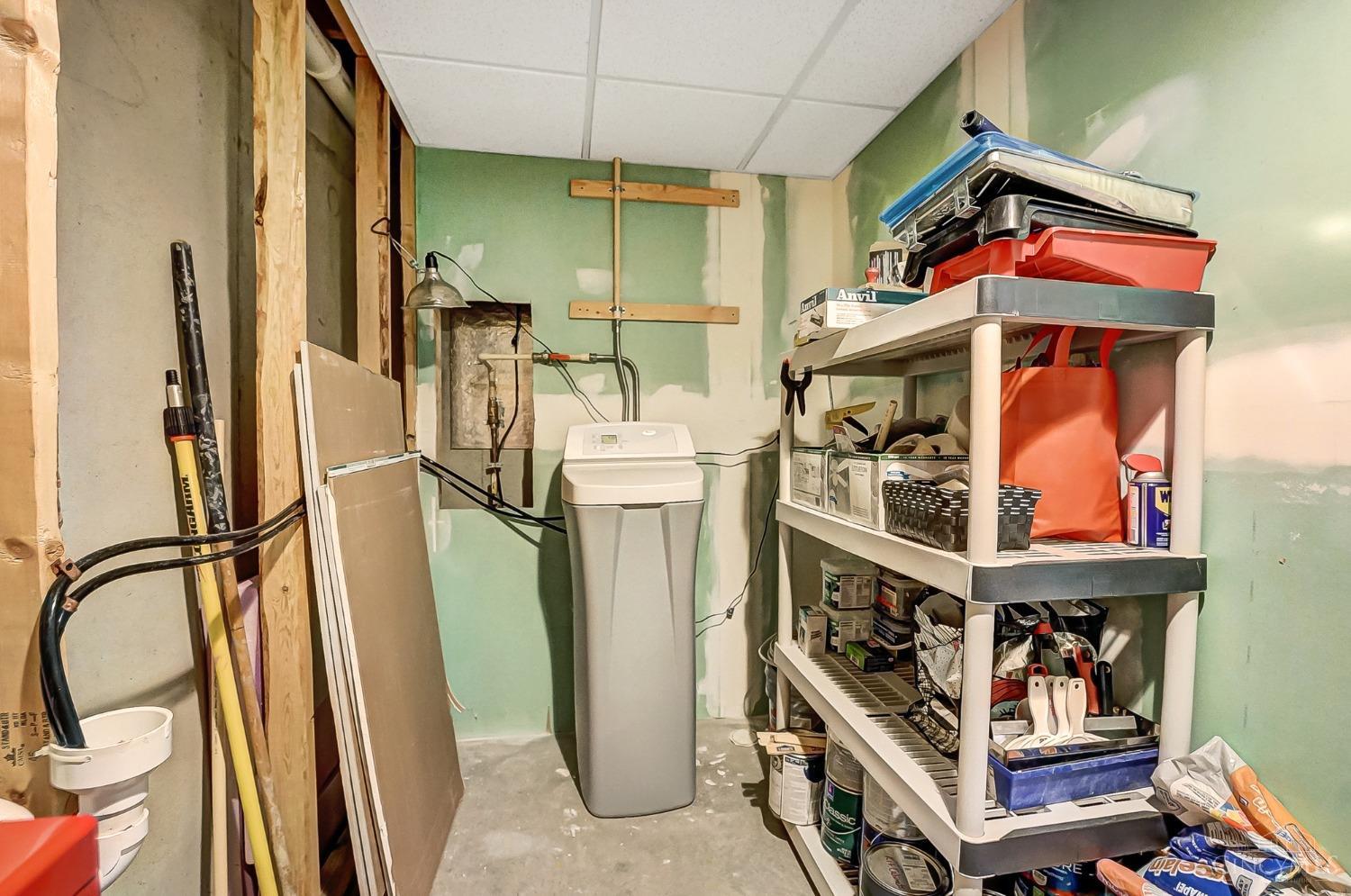 6141 Driftwood Court