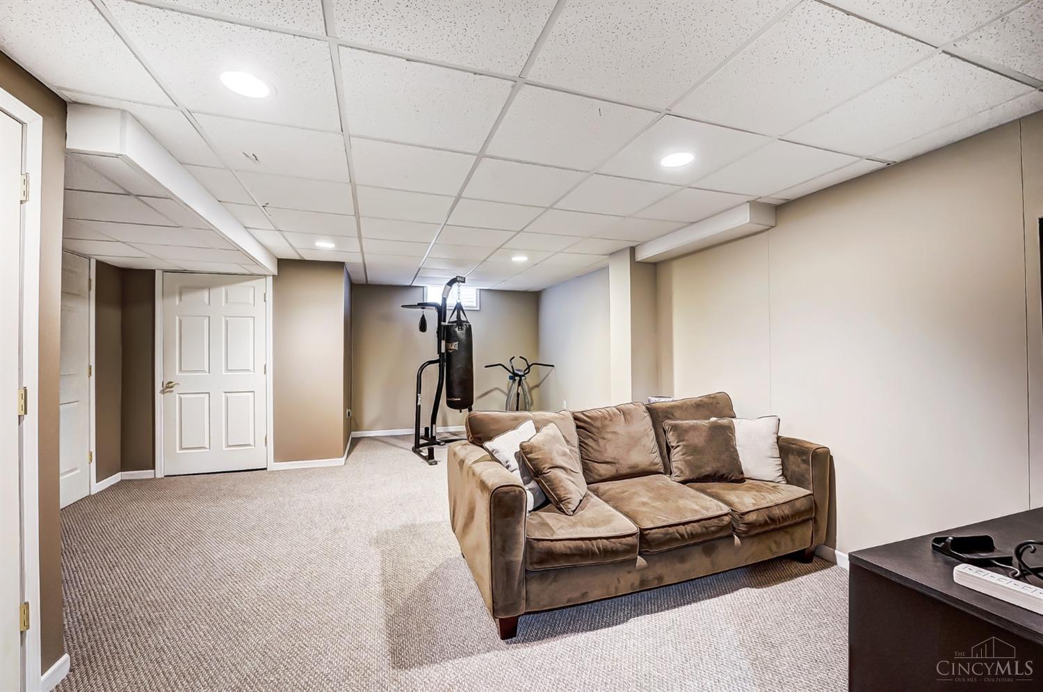 6141 Driftwood Court