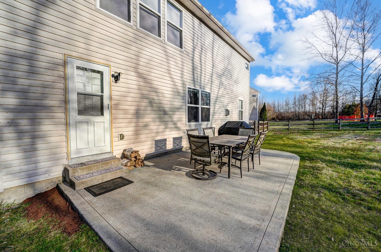 6141 Driftwood Court