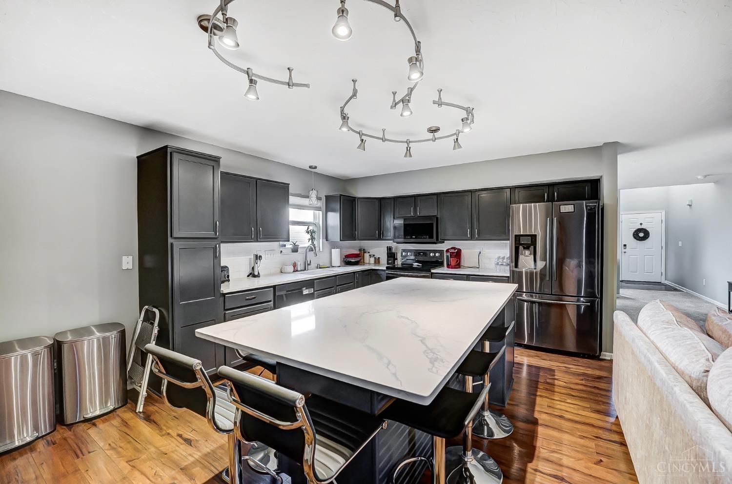 6141 Driftwood Court