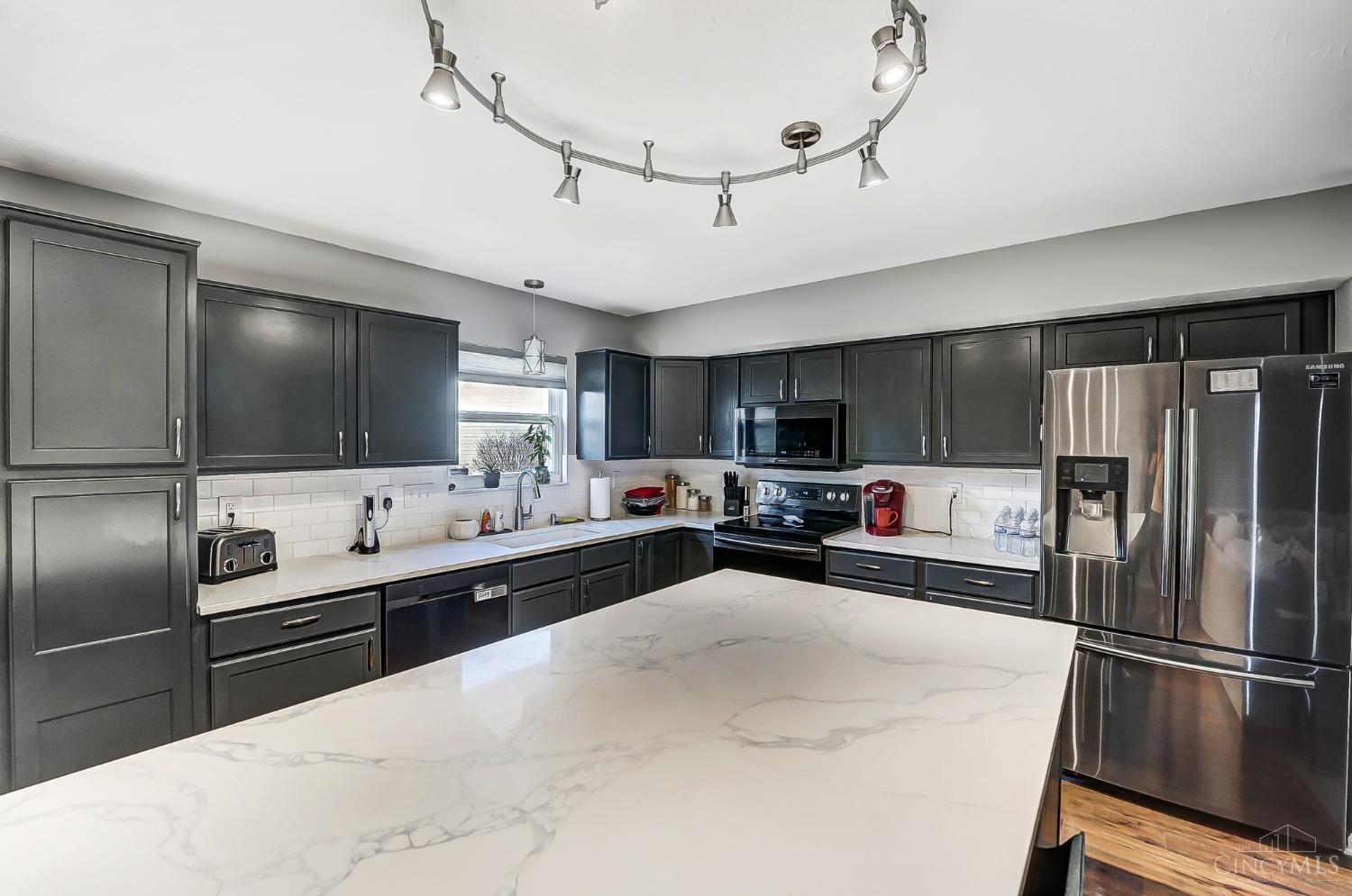 6141 Driftwood Court