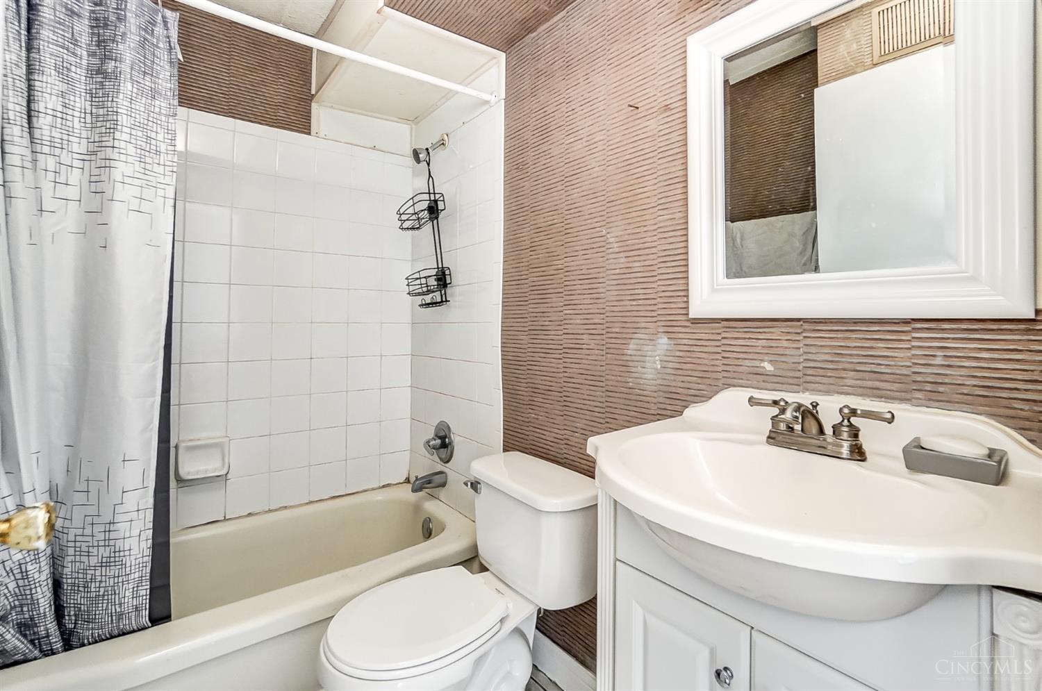 2701 Lehman Road A14