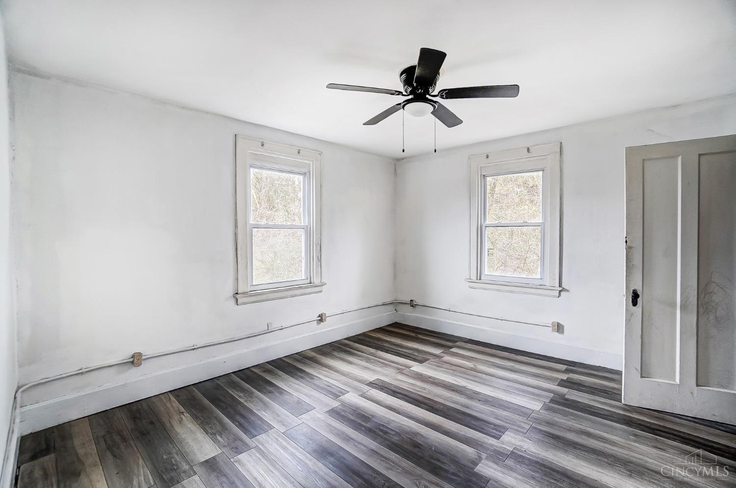 3087 Moosewood Avenue