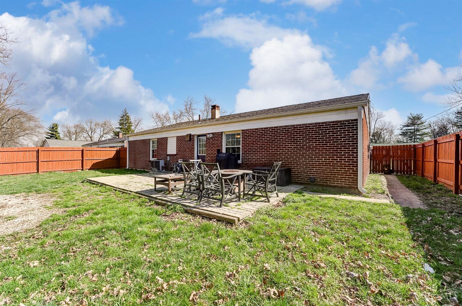 943 Brookcrest Drive