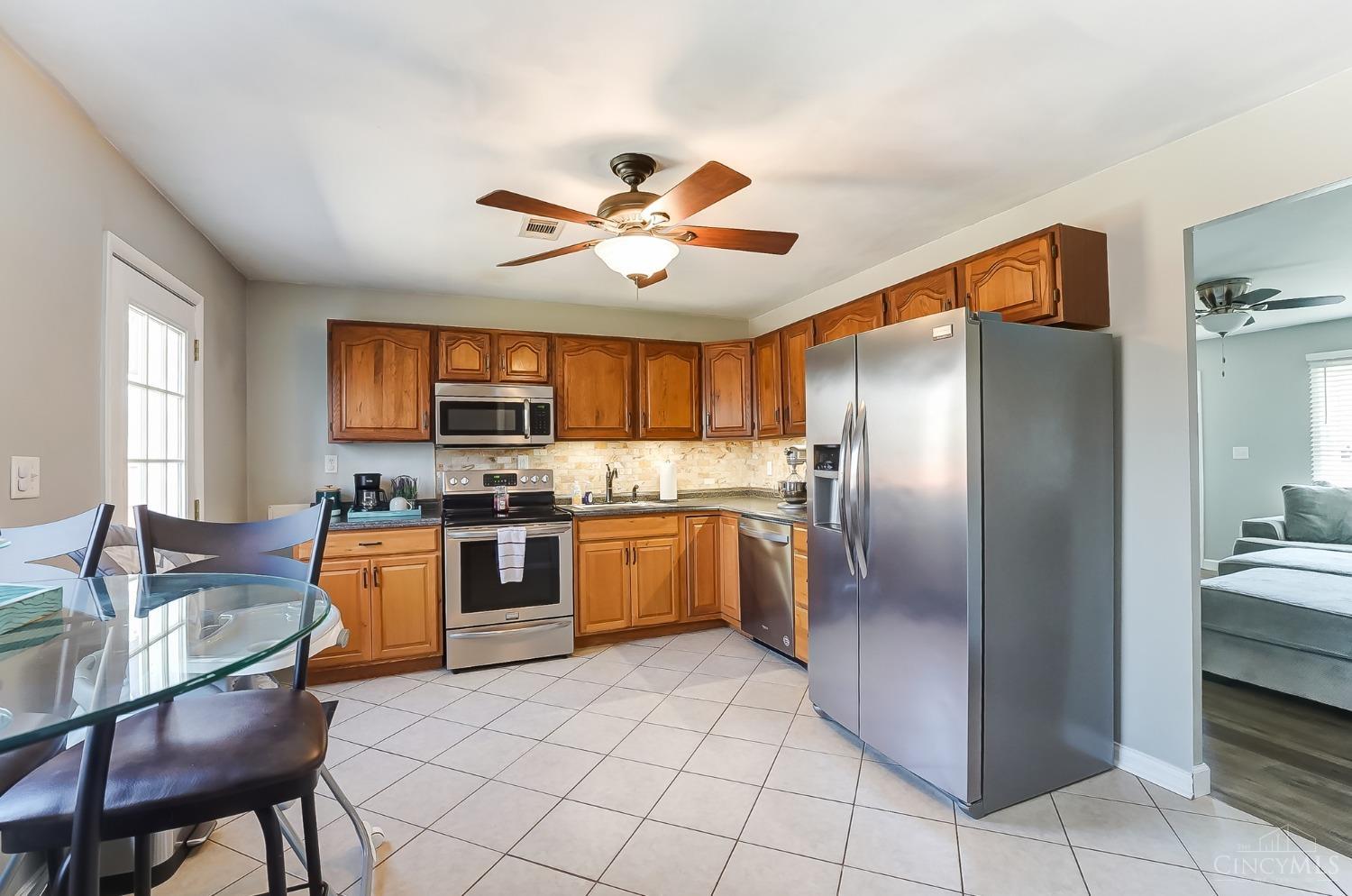 943 Brookcrest Drive