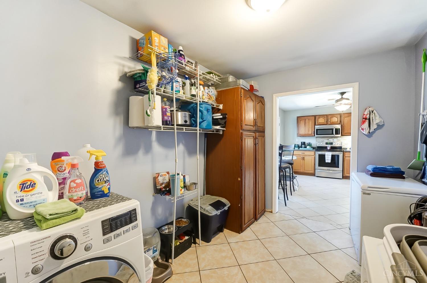 943 Brookcrest Drive