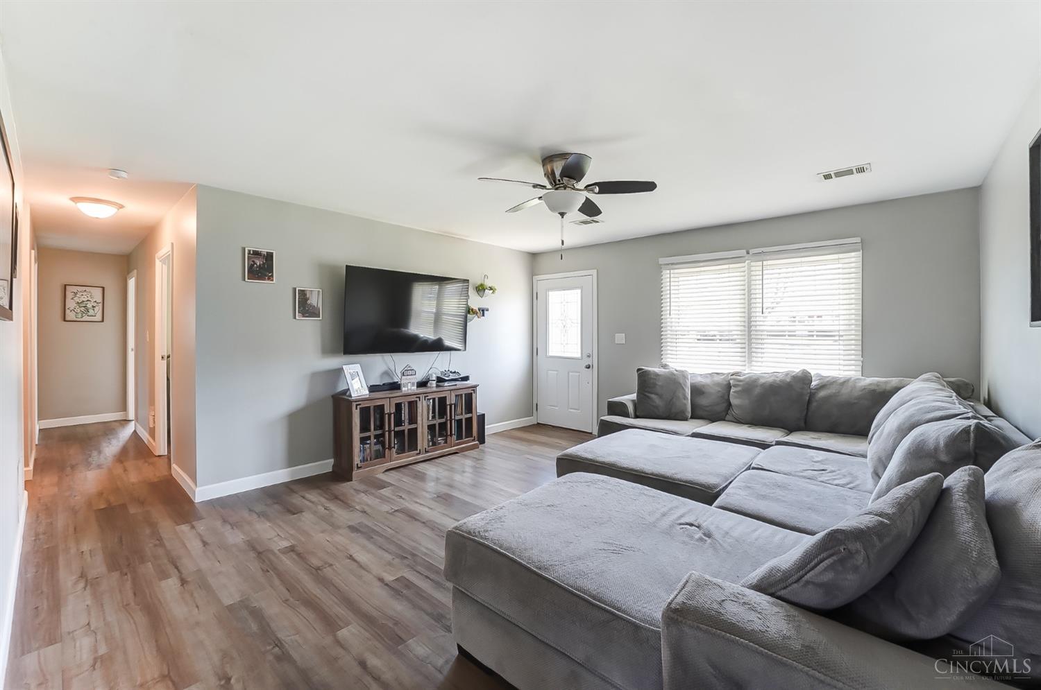 943 Brookcrest Drive