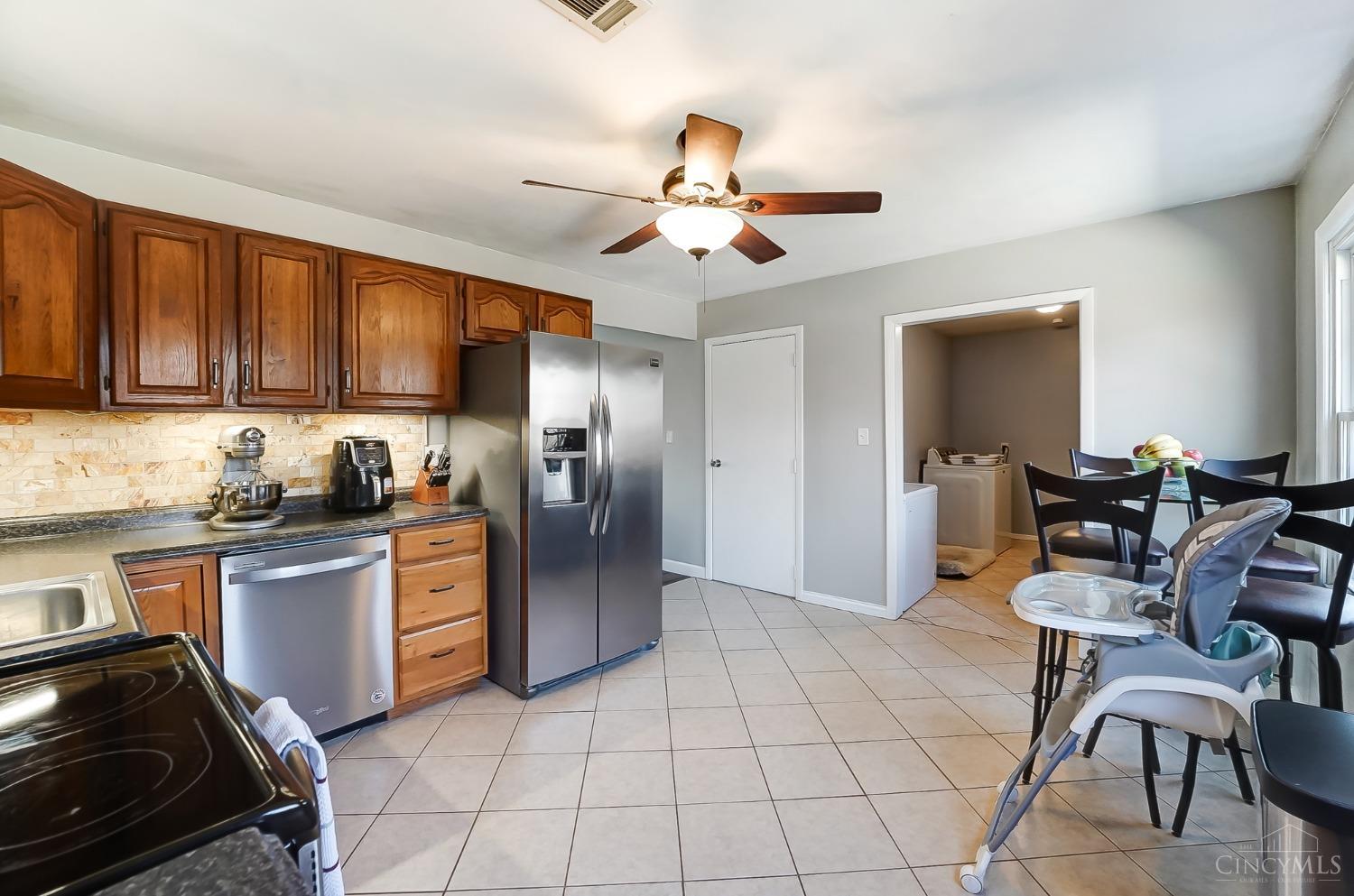 943 Brookcrest Drive