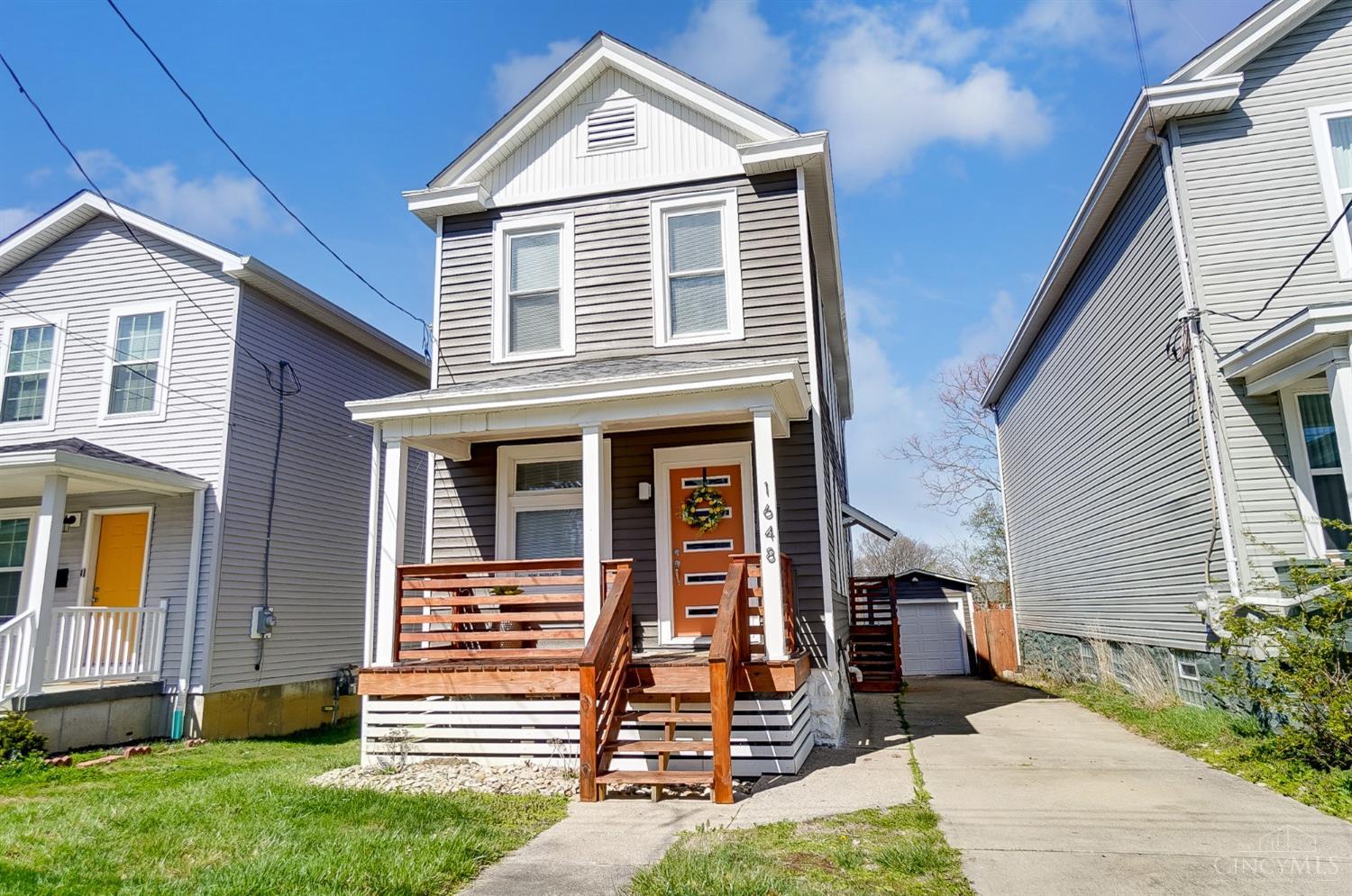 1648 Jonathan Avenue