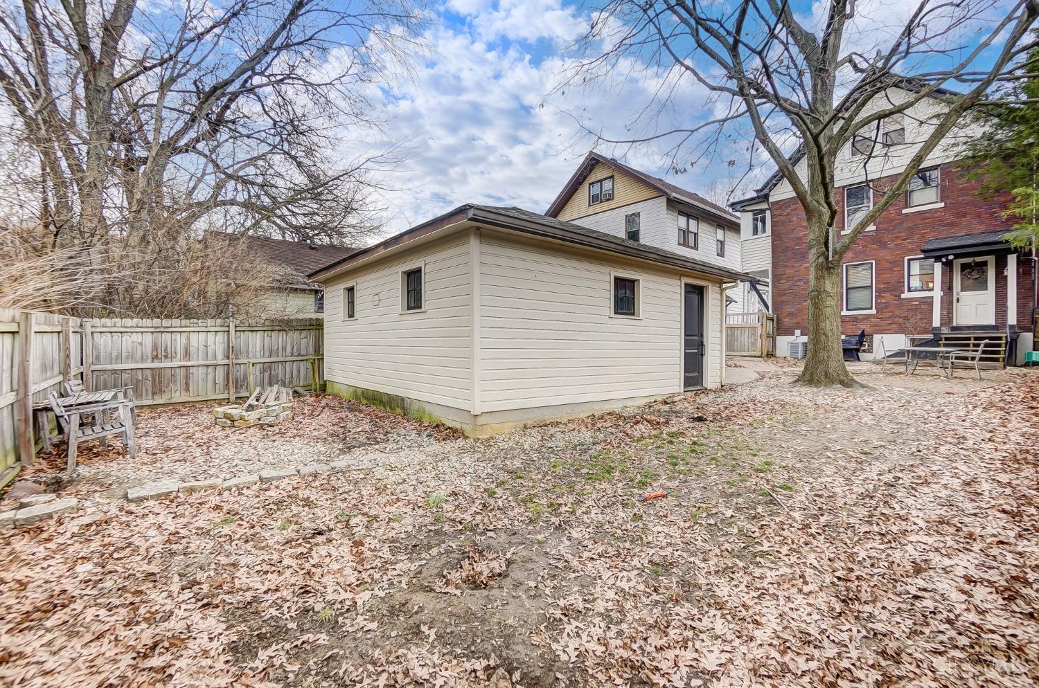 52 E Mitchell Avenue