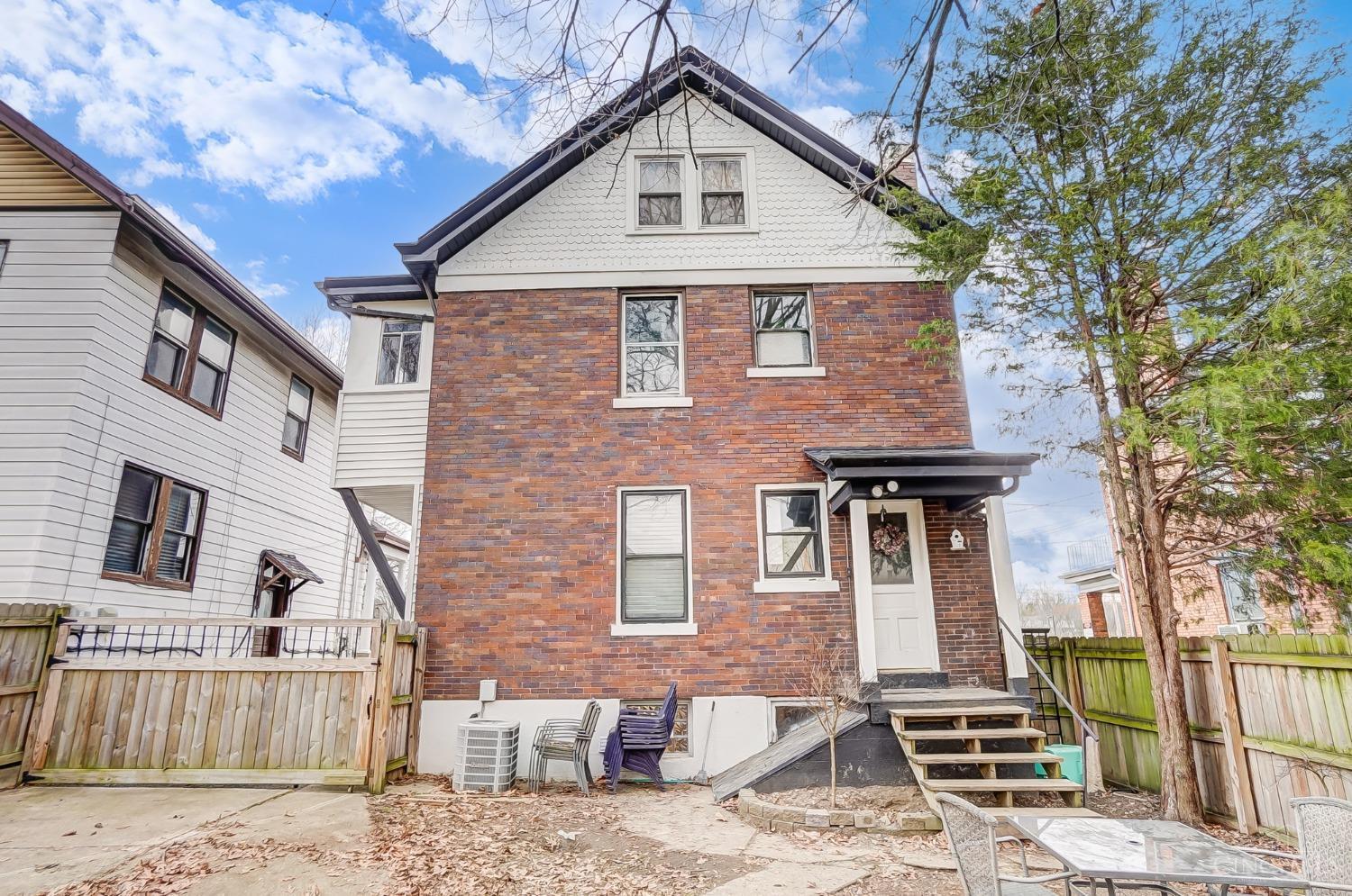 52 E Mitchell Avenue