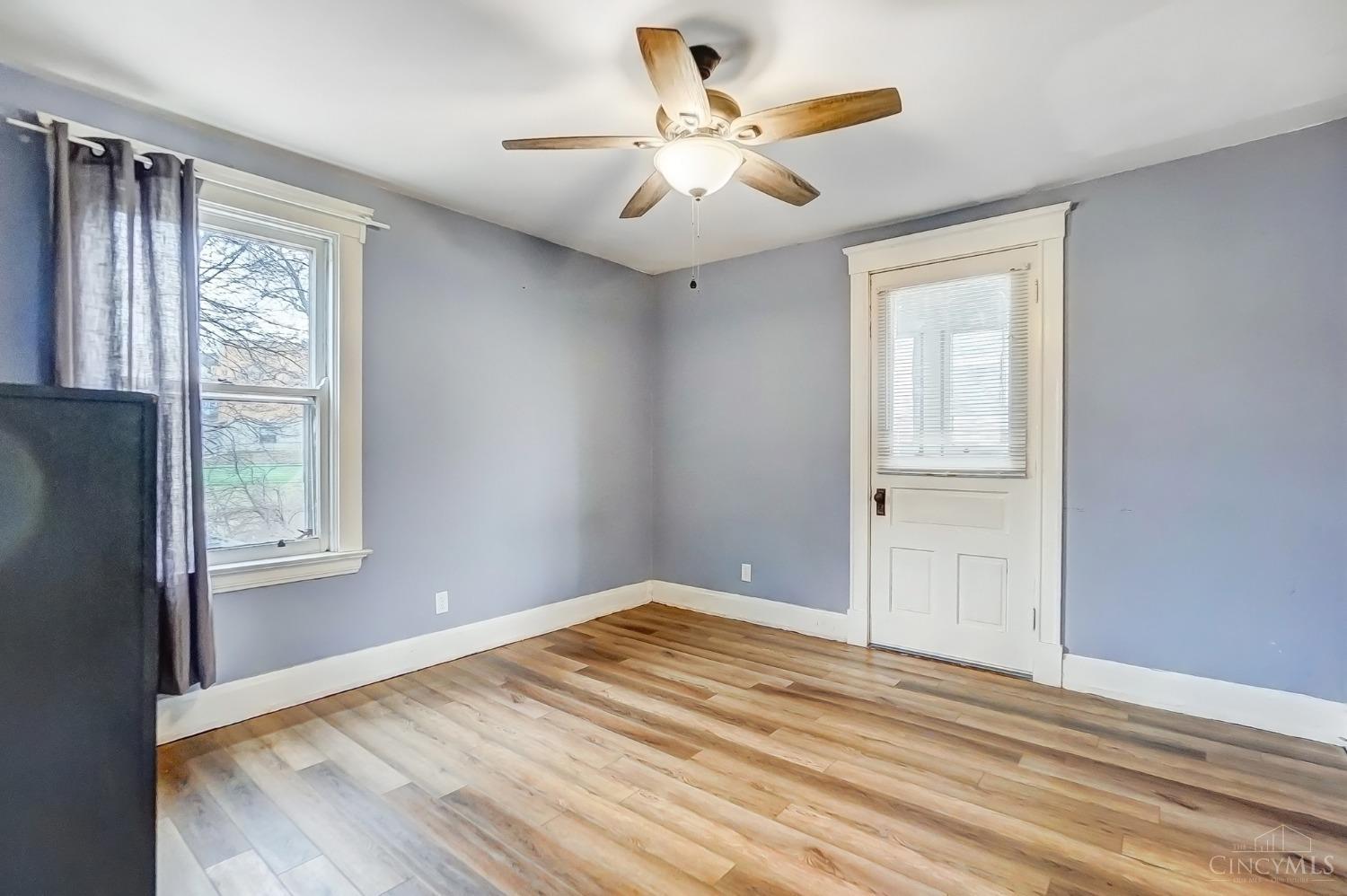 52 E Mitchell Avenue