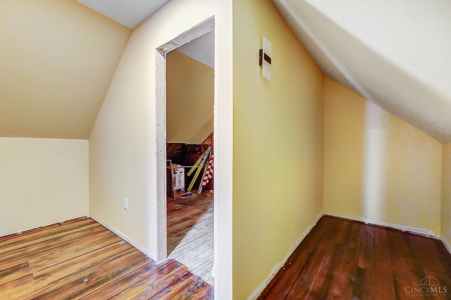 52 E Mitchell Avenue