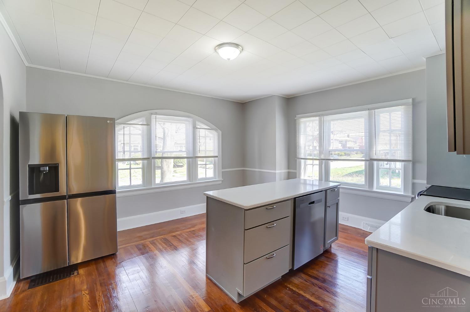 1635 California Avenue